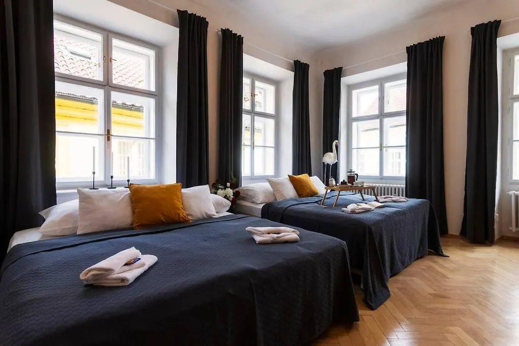 Fairytale Duplex - Billiard - Whirlpool - Home Cinema - Old Town 布拉格